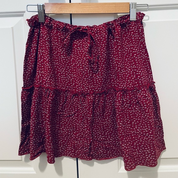 ❤️ Brandy Melville Floral Kenzo Skirt ❤️ - Picture 1 of 4